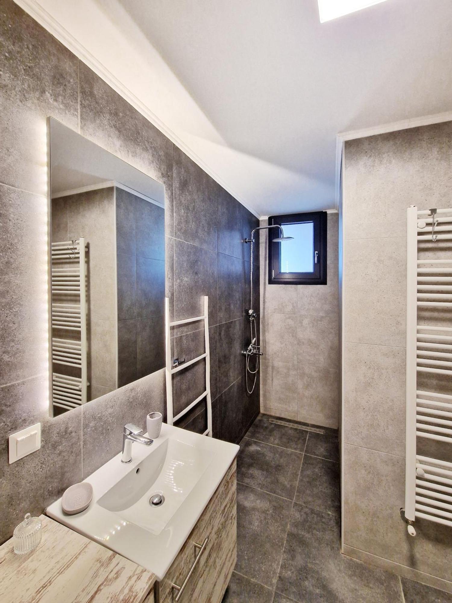 Urban Quality Comfort Thessaloniki Exterior photo